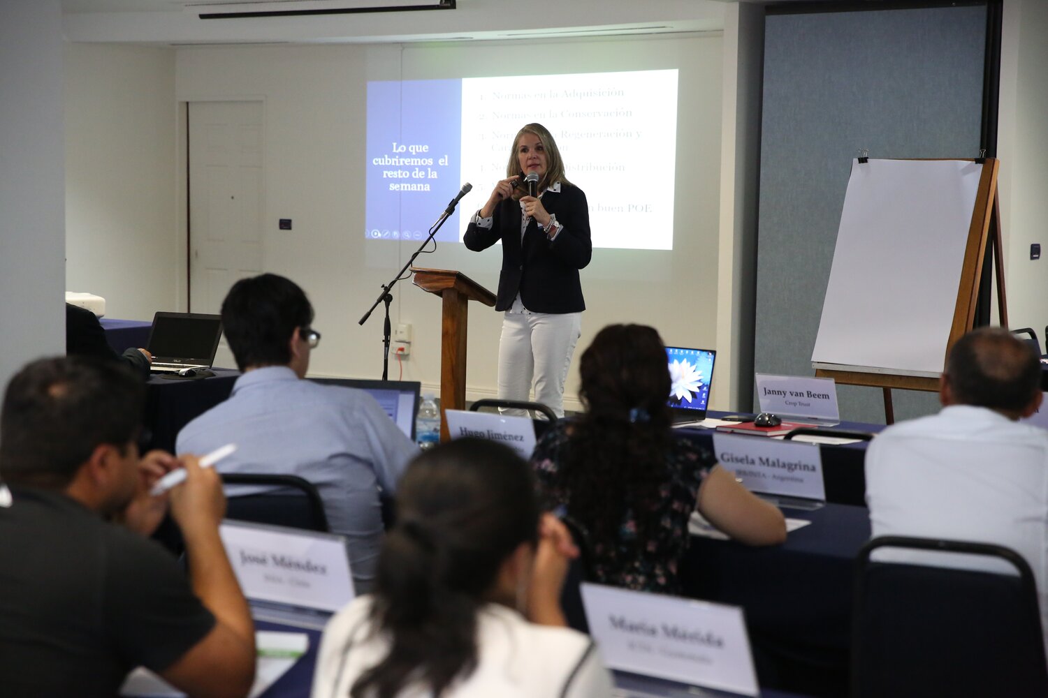 Janny Van Been, Crop Trust Quality Management Specialist, welcomes 28 genebank staff from across the Americas to our most recent Genebank Operations and Advanced Learning (GOAL) workshop. 