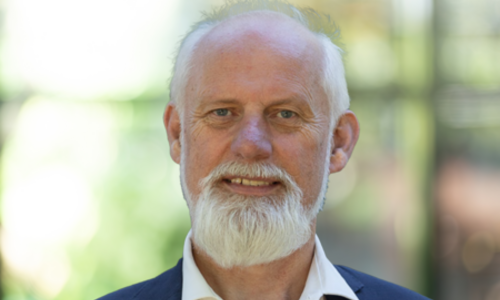 Niels Peter Louwaars