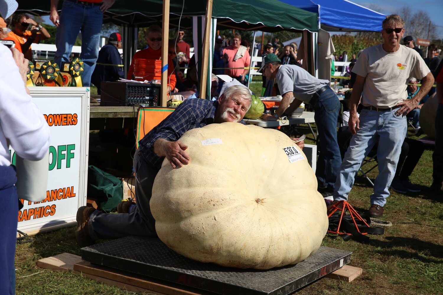 Frerichs Farm in Warren, Rhode Island. Each Columbus Day Weekend, the farm hosts the Southern New England Giant Pumpkin Grower’s Annual Weigh-off. Photo: Crop Trust/Luis Salazar