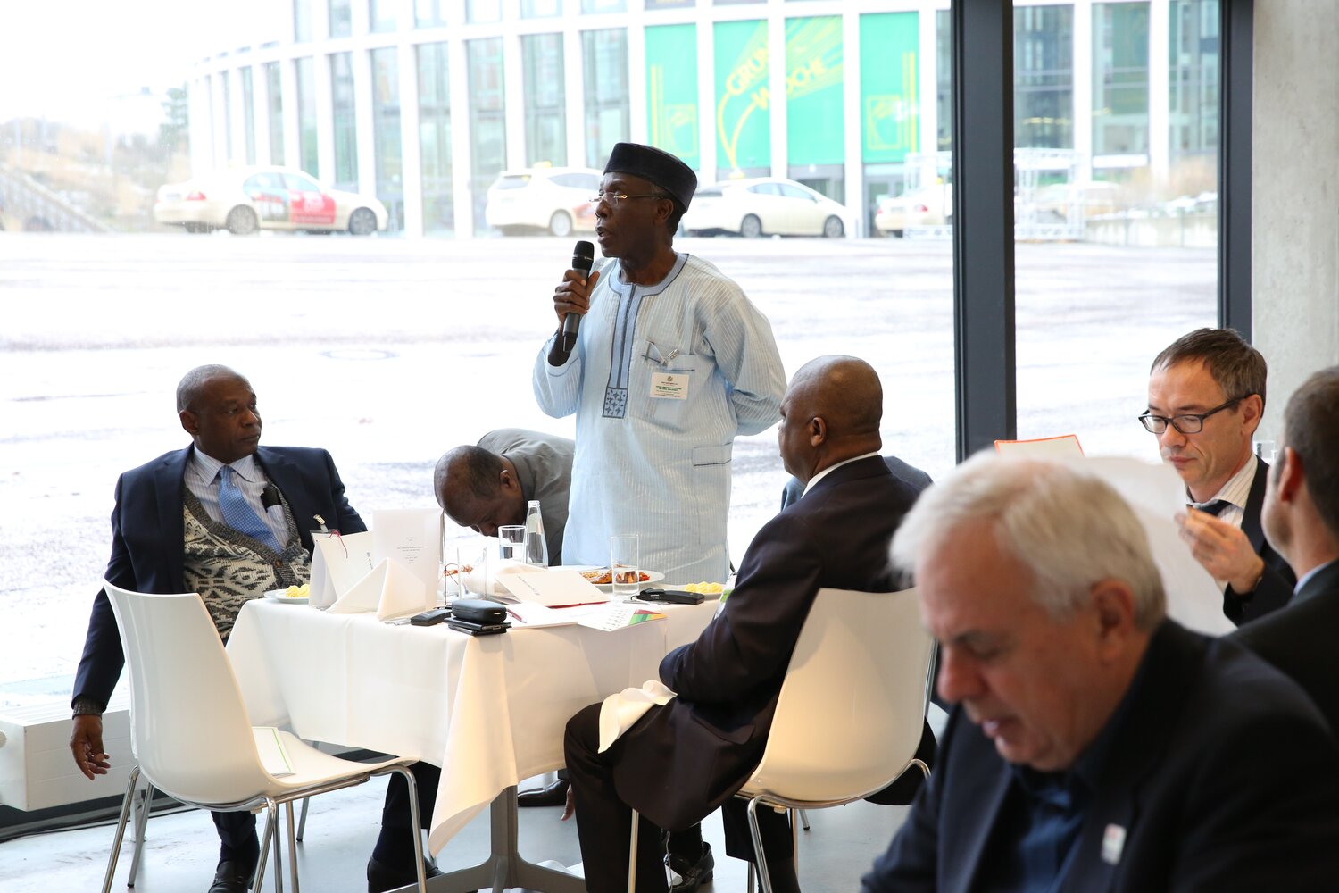 H.E. Minister Audu Obge, Ministry of Agriculture and Rural Development in Nigeria, asks about the benefit of crop diversity to small farmers 