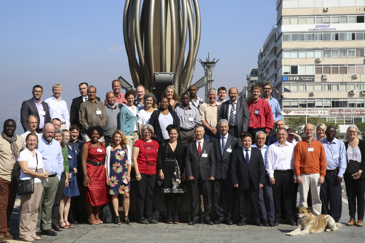 In it’s 4th year, the Annual Genebank Managers (AGM) Meeting is hosted by AARI and GDAR in Izmir, Turkey. Scientists from the CGIAR international genebanks are joined by colleagues from the Greek, Dutch and Azebaijani national programs.