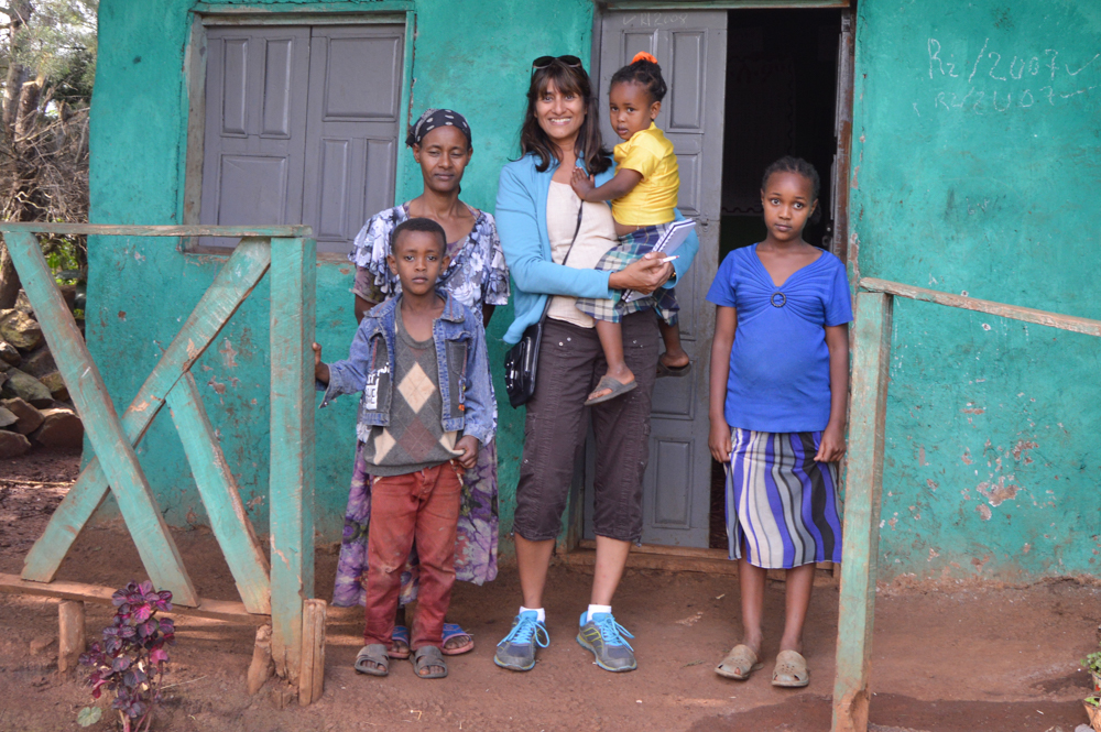 During Sarada's visit to the Ethiopian Biodiversity Institute (EBI) Choche Field Genebank she also met coffee farmers in the Bonga Biosphere Reserve.